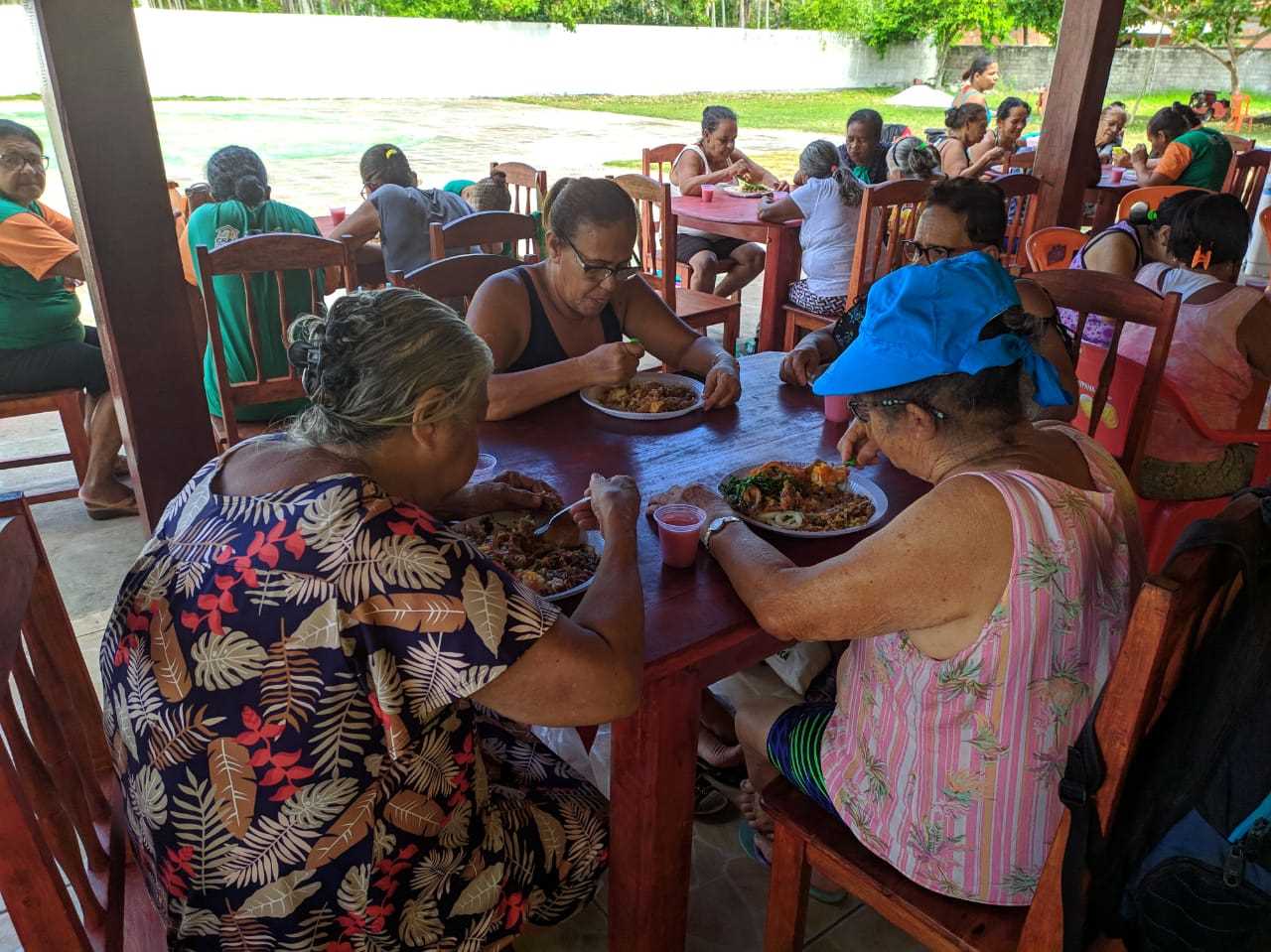 Camacã: Confraternização do Clube dos Idosos é realizada em Canavieiras